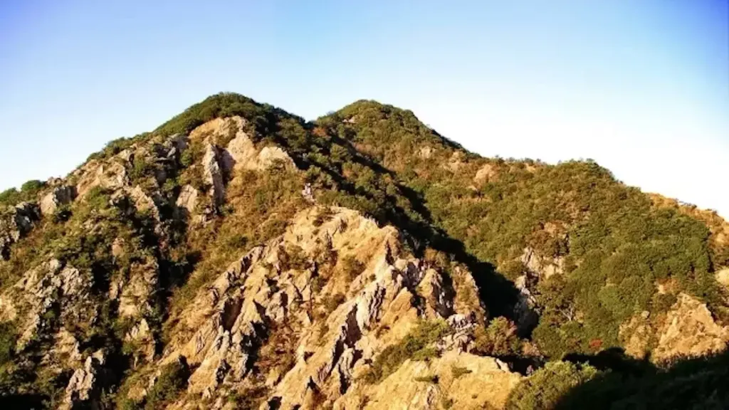 経塚山