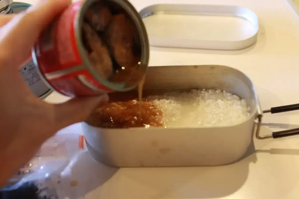 ダイソーメスティンレシピ 簡単炊き込みご飯