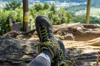 【2025年版】登山用靴下の選び方とおすすめ｜快適な山歩きのための機能・素材・ブランド徹底ガイド！