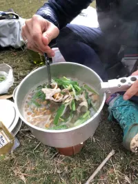 晩秋11月 明神ヶ岳～明星ヶ岳-豚バラとニラときのこの鍋