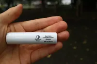 アグレッシブデザイン リップクリーム　取れないクリーム