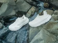 HOKA（ホカ）が環境配慮型の『LOW CHROMA PACK（ロー クローマ パック）』を新発売！
