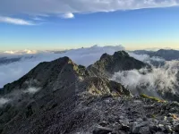 前穂高岳登山で北アルプスを一望　難易度ルート別に解説