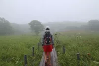 【2026年】夏山登山・縦走を快適にする軽量レインウェアおすすめ10選！