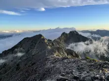 涸沢岳
