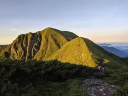 兎岳