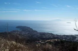 南郷山