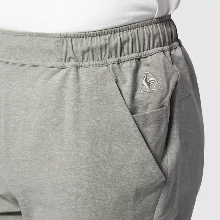 ルコックスポルティフ「Air Stylish Pants」シルエット