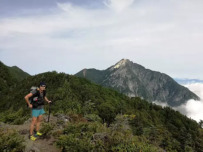 アサヨ峰