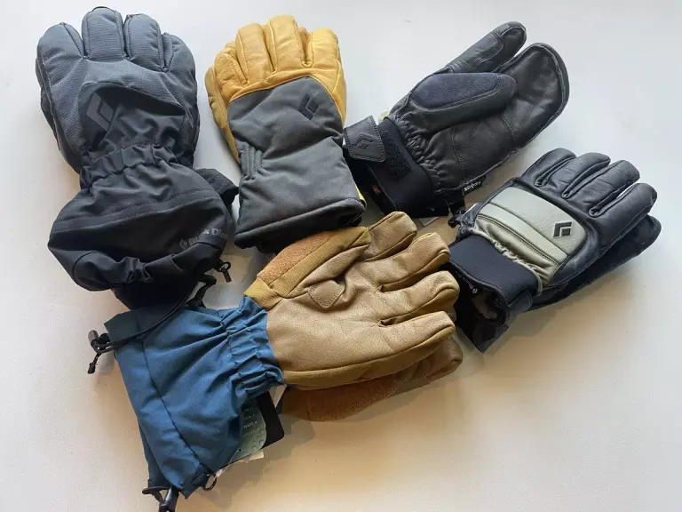 冬山・スキーにおすすめのグローブ-ブラックダイヤモンドのグローブ徹底比較｜グローブ｜アクセサリー｜山のモノ｜登山・トレラン・山スキーマガジン「山旅旅」