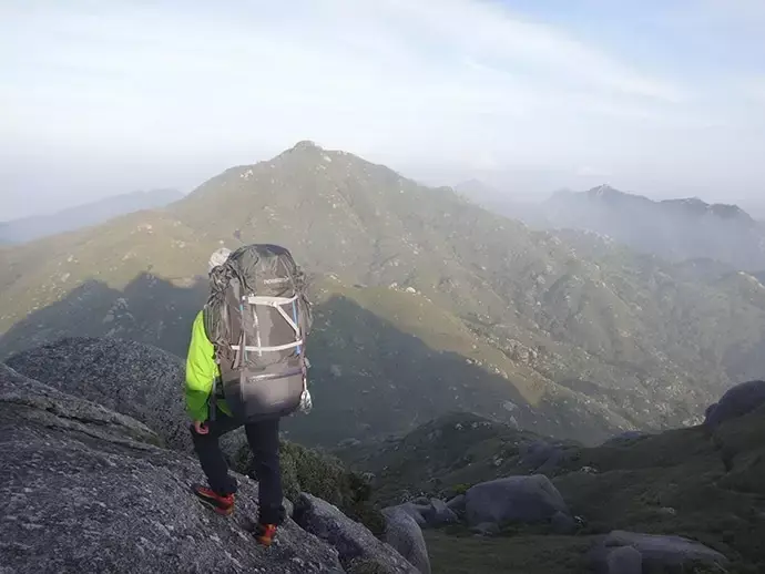 九州最高峰・宮之浦岳の魅力！初心者向け日帰り登山とその他ルート紹介｜ルート紹介から探す｜登山・トレラン・山スキーマガジン「山旅旅」