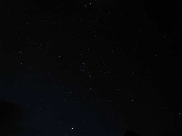 ローカスギアのシェルターから眺める星空