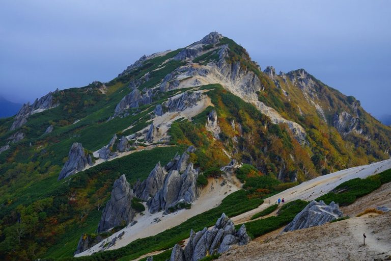 燕岳への登山ルート・難易度