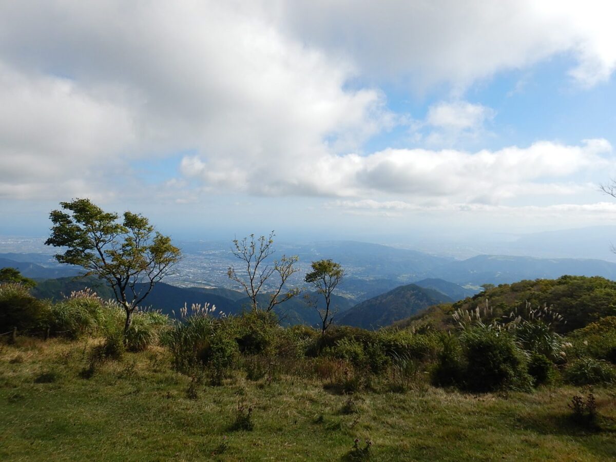 トランギア　メスティン　ペペロンチーノ風焼きそば　頂上の景色